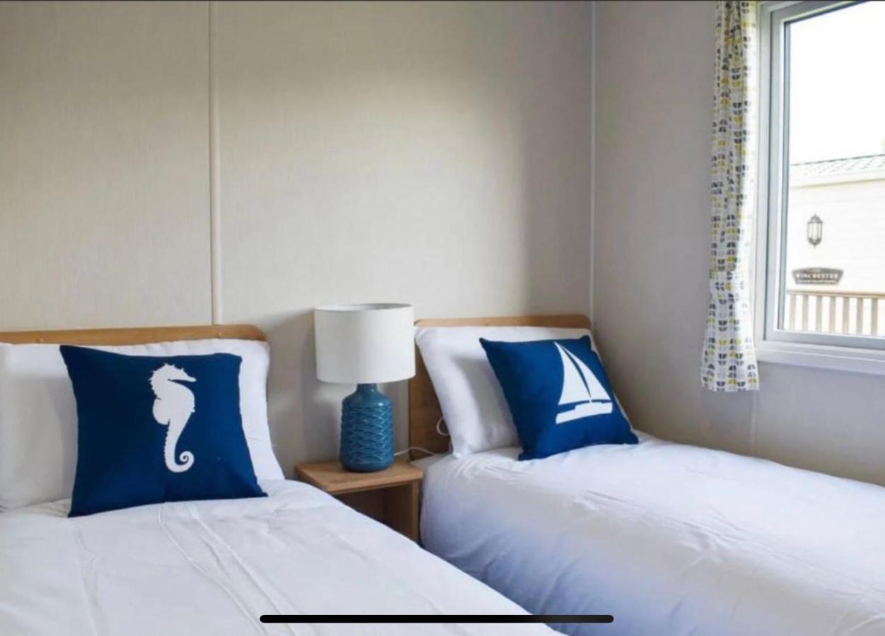 Holiday home Brand New 2 Bedroom Perfect For Families